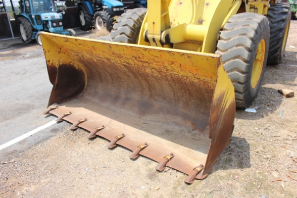 ผ่อนได้ มี VDO รถตัก Komatsu 510 หัวเก๋ง เก่านอกพร้อมใช้