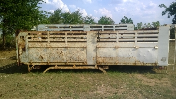 ขายด่วนกระบะดั้มพร้อมใช้กระบอกปั้มสามมิตร ยาว5.80 เมตร