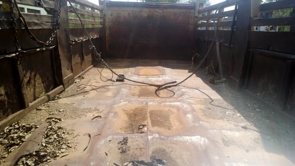 ขายด่วนกระบะดั้มพร้อมใช้กระบอกปั้มสามมิตร ยาว5.80 เมตร