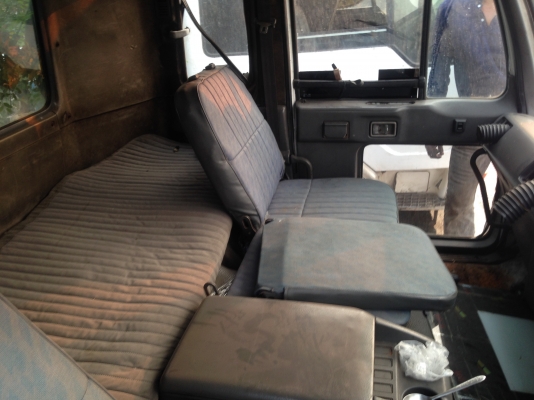 หัวเก๋ง Fuso สามใบปัด หัวเก๋ง Fuso สามใบปัด