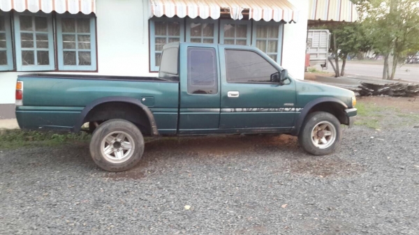 ISUZU TFR ปี 38 เครื่อง 90 หัวบาง ยางดี คัสชีสวย แอร์เย็น เพาเวอร์ พร้อมโอน