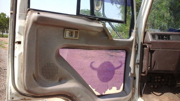 ขายด่วนรถสิบล้อหลงMAรถบรรทุกนํ้าบรรจุ16000ลิตร2เพลา