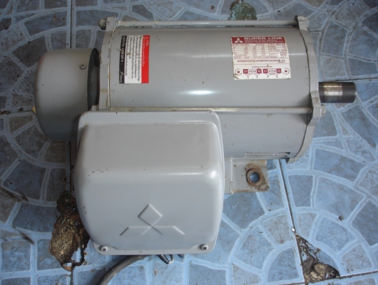 ขายมอเตอร์มิตซูบิชิ 2 แรงม้า รุ่น SCL-KR 2 HP 4 P