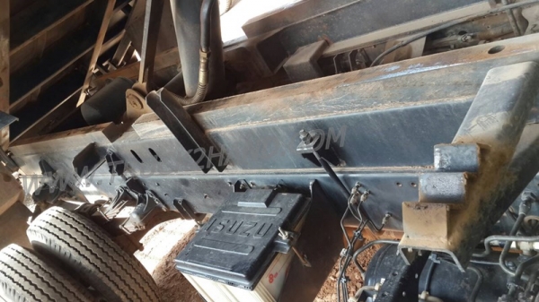 Isuzu  190  ปี  55   เข็มไมล์ 112351