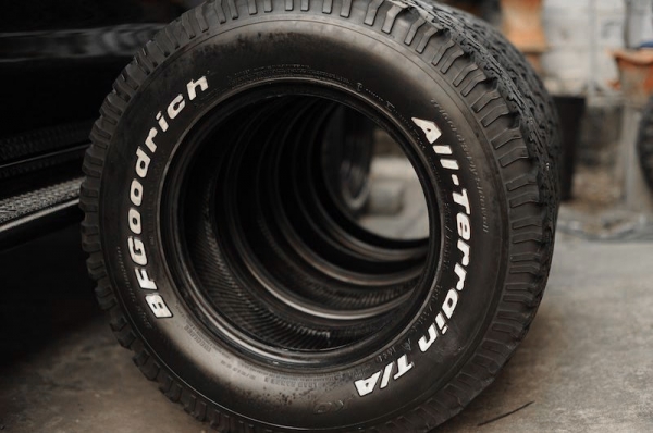 ยาง BF all 265 70 16