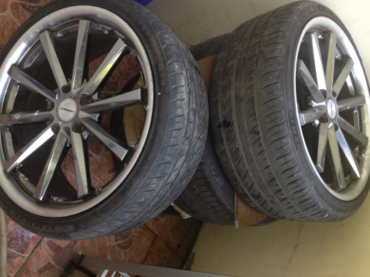 ขายล้อแม็ก 19 5 รู 114 ขายล้อแม็ก 19 5 รู 114