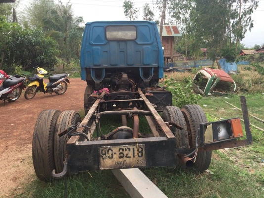 โตโยต้า6ล้อ เครืีอง110. ไม่มึเล่มทะเบียน