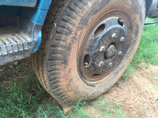 โตโยต้า6ล้อ เครืีอง110. ไม่มึเล่มทะเบียน