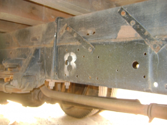 อีซูชุ 120 แรง ฝาขาว ปี 40  ราคา 530,000 บาท