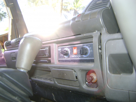 อีซูชุ 120 แรง ฝาขาว ปี 40  ราคา 530,000 บาท