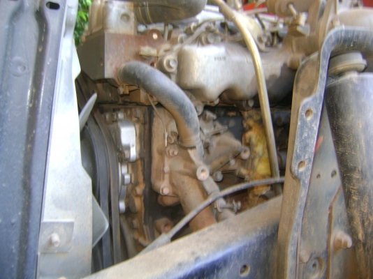 อีซูชุ 120 แรง ฝาขาว ปี 40  ราคา 530,000 บาท