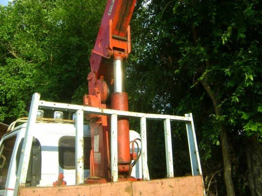 อีซูชุ 120 แรง ฝาขาว ปี 40  ราคา 530,000 บาท