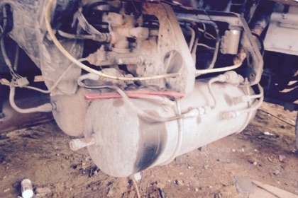 NISSAN UD CD45V 275 HP PE6 สิบล้อ 2 เพลา เทรลเลอร์ท้ายลาดขึ้นรถแบ็คโฮร CAT 320 ได้สบายเลยครับ เครื่องแน่นกำลังแรงดีสุดๆไม่มีแตกไม่มีเยิ้มเลยครับ ภายในเก๋งคอนโซลสวยครบ พวงมาลัยเพาเวอร์ ระบบเบรคทริ๊ปฟี้ครบครัน ช่วงล่างแน่นคัชซีใหญ่มากๆไม่มีแตกไม่มีบวมเลย ยา