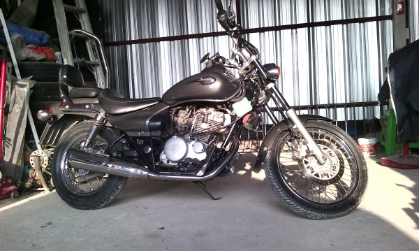 ขายboss175สภาพพร้อมใช้ขับดีสีสวยทะเบียนตองหนึ่งพร้อมโอนขาย39500บาทไทยครับ ขายboss175สภาพพร้อมใช้ขับดีสีสวยทะเบียนตองหนึ่งพร้อมโอนขาย39500บาทไทยครับ