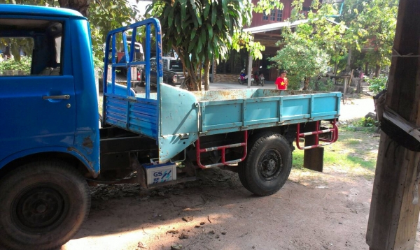 4ล้อ อีชูซุ TL74แรง สภาพดีพร้อมใช้งาน  ทะเบียนพร้อมโอน ราคา80,000บ