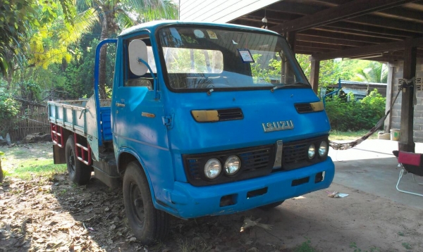 4ล้อ อีชูซุ TL74แรง สภาพดีพร้อมใช้งาน  ทะเบียนพร้อมโอน ราคา80,000บ