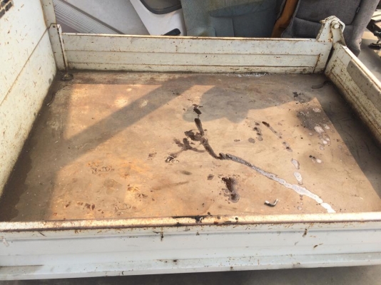 ขายกะบะดั้ม พร้อมถาด เก่าญี่ปุ่น สวยๆ ไม่ผุ ขายกะบะดั้ม พร้อมถาด เก่าญี่ปุ่น สวยๆ ไม่ผุ