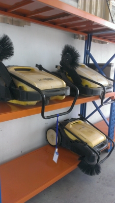 ขายเครื่องปัดฝุ่นเดินตาม  KM70/20C