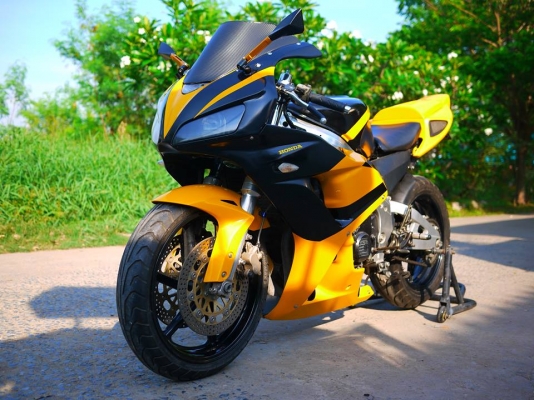 ขาย Cbr400 พร้อมทะเบียนแท้ แฟริ่ง cbr1000 06 ไฟท้าย Cbr1000 รถสวยเครื่องดีเลย ขาย Cbr400 พร้อมทะเบียนแท้ แฟริ่ง cbr1000 06 ไฟท้าย Cbr1000 รถสวยเครื่องดีเลย
