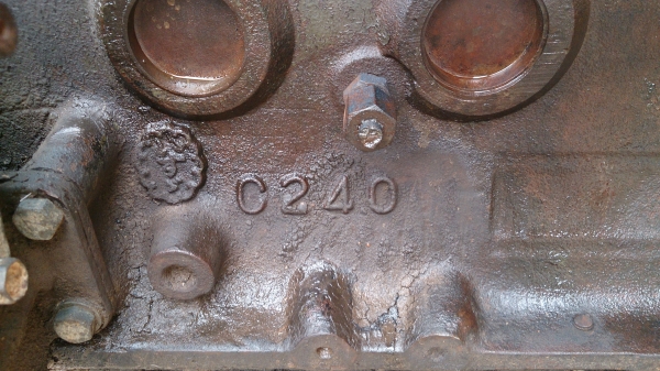 ขายเครื่องยนต์ isuzu c240