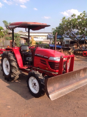 แทรกเตอร์ยันม่า ef 453 tlx รถสวยมากเดิมๆทั้งคัน ขายพร้อมโรตารี่และใบดันหน้า