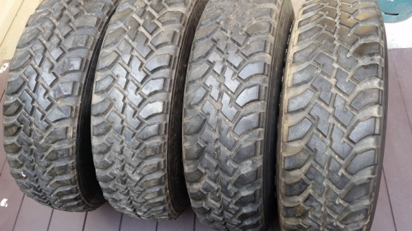 ขายยาง Bridgestone M/T 235 85 ขอบ 16 สภาพทำยางอะไหล่ครับ