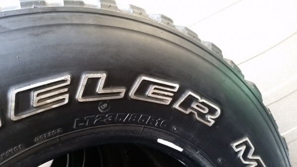 ขายยาง Bridgestone M/T 235 85 ขอบ 16 สภาพทำยางอะไหล่ครับ