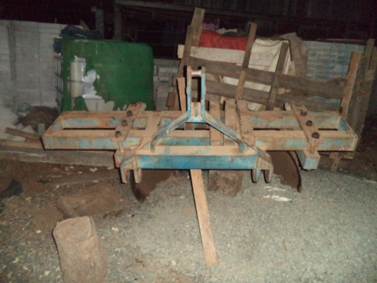 ขายผานขุดมัน และผานยกร่อง