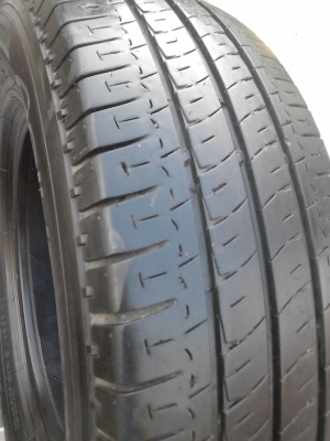 215/70R15 มี 2 เส้น ดอกยาง สวย หนา  โทร.081-427-3941