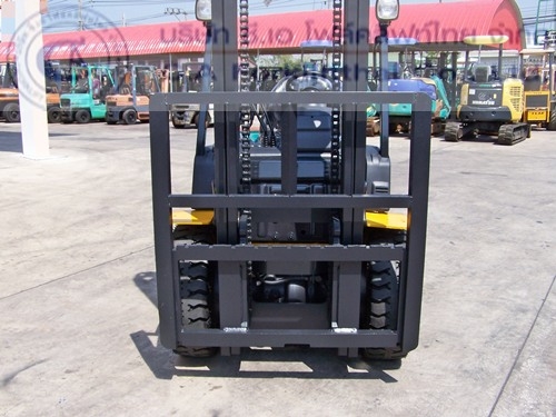 ขาย รถโฟล์คลิฟท์ KOMATSU รุ่น FD30C-16