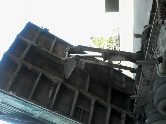 ขาย10ล้อ หัวยาว พวงมาลัยเพาเวอร์