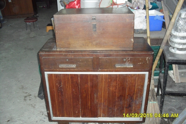 ขำยไม้สักเก่า