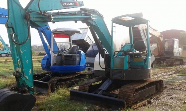 FROM JAPAN ขายถูกด่วนๆ รถขุด MINI EXCAVATOR YANMAR B5 ราคาเพียง 400,000 บาท สนใจรีบติดต่อ 0819337688 FROM JAPAN ขายถูกด่วนๆ รถขุด MINI EXCAVATOR YANMAR B5 ราคาเพียง 400,000 บาท สนใจรีบติดต่อ 0819337688