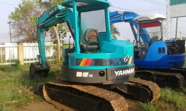 FROM JAPAN ขายถูกด่วนๆ รถขุด MINI EXCAVATOR YANMAR B5 ราคาเพียง 400,000 บาท สนใจรีบติดต่อ 0819337688 FROM JAPAN ขายถูกด่วนๆ รถขุด MINI EXCAVATOR YANMAR B5 ราคาเพียง 400,000 บาท สนใจรีบติดต่อ 0819337688