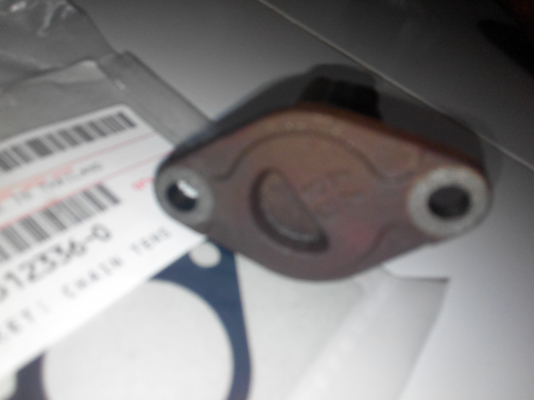 ขายกระเดื่องกดโซ่ราวลิ้น ของ isuzu platinum y ราคา 500 บาทของมือสอง