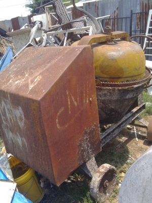 ขาย !! โม่ผสมปูนพร้อมมอเตอร์