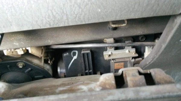 ขายหกล้อดั๊ม mitsubishi canter FE449 115 แรง ทะเบียนปี 44