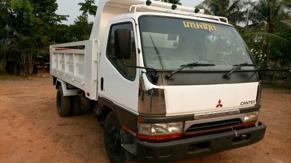 ขายหกล้อดั๊ม mitsubishi canter FE449 115 แรง ทะเบียนปี 44
