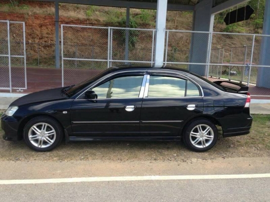 Honda civic Dimension  ปี04  ออโต้ (รถหลุดจำนำ)