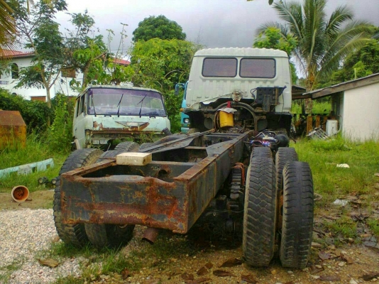 รถ10ล้อพร้อมถังน้ำ รถ10ล้อพร้อมถังน้ำ