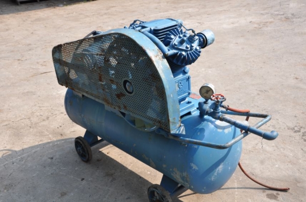 ขายปั้มลม สวยเดิมจากญี่ปุ่นยังไม่เคยใช้งานในไทย 29,000เท่านั้น!!