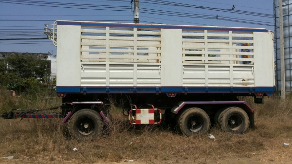 ขายหางพ่วง 3  เพลา. แท้.  / อู่ เชียรการช่าง.  สนใจติดต่อ  081 - 6079515