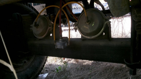 ขายหางพ่วง 3  เพลา. แท้.  / อู่ เชียรการช่าง.  สนใจติดต่อ  081 - 6079515