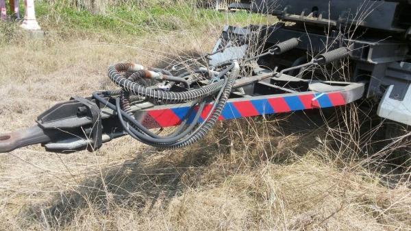 ขายหางพ่วง 3  เพลา. แท้.  / อู่ เชียรการช่าง.  สนใจติดต่อ  081 - 6079515