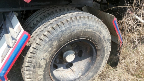 ขายหางพ่วง 3  เพลา. แท้.  / อู่ เชียรการช่าง.  สนใจติดต่อ  081 - 6079515