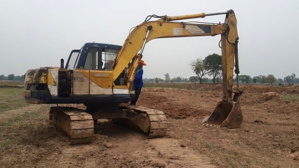 ขายมาร์คทรี รถแม็คโค โกเบลโก้SK120-3 เอกสาร อินวอยซ์ ใบแจ้งจำหน่าย เครื่องฟิต บูม สวยสีเดิมเก่านอก ทำงานทั้งวันไม่โหลด ช่วงล่างเต็ม ลูลเลอร์เต็ม