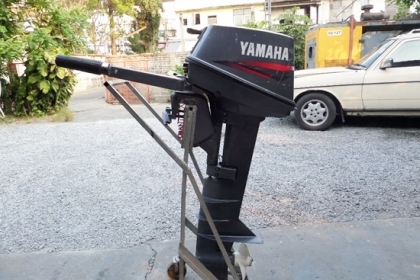 ขาย เครื่องเรือYAMAHA 8 แรง 2 จังหวะหางยาว เครื่องติดง่ายเดินดี สภาพสวยพร้อมใช้ ราคา 19,000