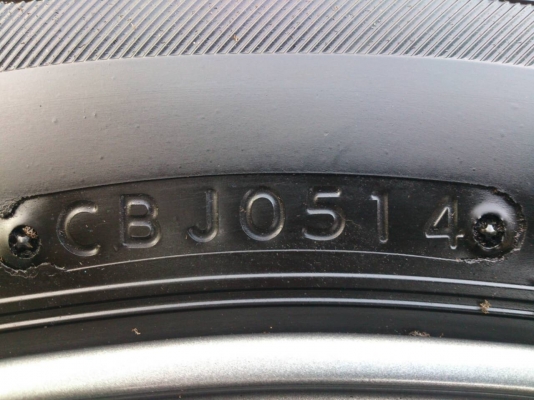 ขายแม็กISUZU X-SERIES น้องๆป้ายแดง พร้อมยางบริดสโตน215/70R16 ยางสัปดาห์ที่05ปี14 ยางสวยมากเท่ากันใช้งานน้อยสดๆ (สภาพ95\%) จำนวน 1 ชุด ขายแม็กISUZU X-SERIES น้องๆป้ายแดง พร้อมยางบริดสโตน215/70R16 ยางสัปดาห์ที่05ปี14 ยางสวยมากเท่ากันใช้งานน้อยสดๆ (สภาพ95\%) จำนวน 1 ชุด