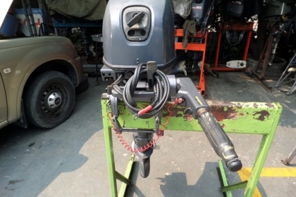 ขาย เครื่องเรือYAMAHA 25 แรง 4 จังหวะ หาง 21 สภาพพร้อมใช้ เครื่องติดง่ายน้ำออกเดินดี นำเข้าจากญี่ปุ่น ราคา 52,000