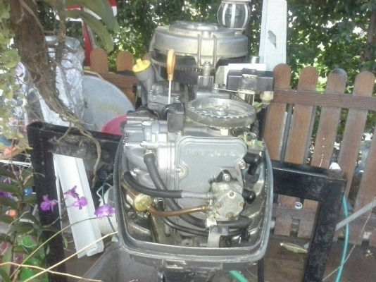 เครื่องเรือ HONDA 15HP สตาร์ท2ระบบ